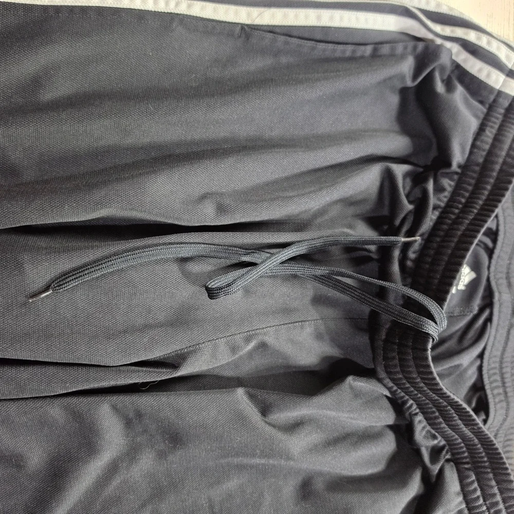 Vintage Adidas Track Pants Men XL Black 3-Stripe Athletic Baggy Straight Leg Y2k